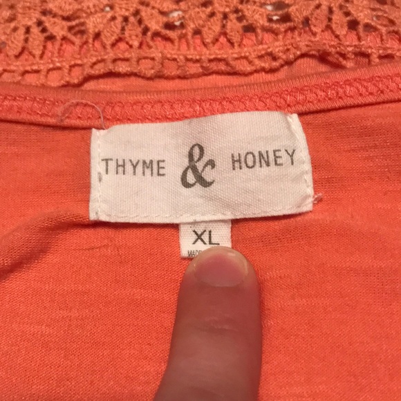 •BUNDLE ONLY• THYME & HONEY TANK - Picture 5 of 8